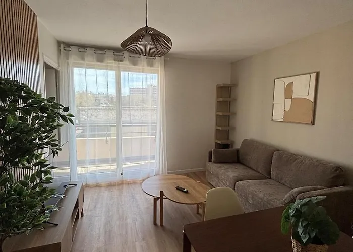 Le Grand Cocoon Apartment