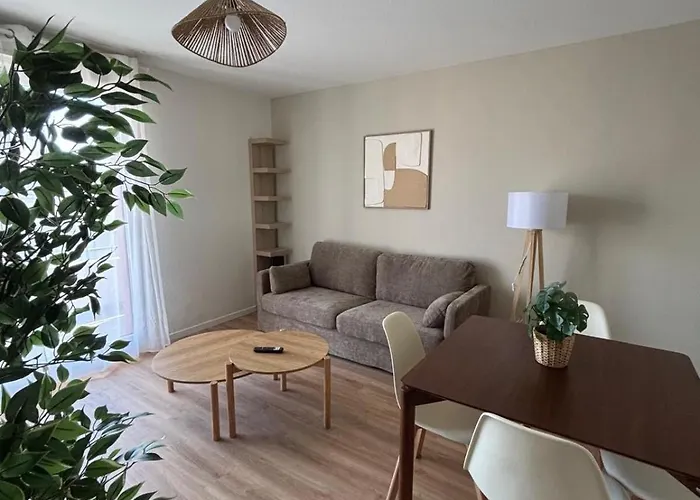 Le Grand Cocoon Apartment